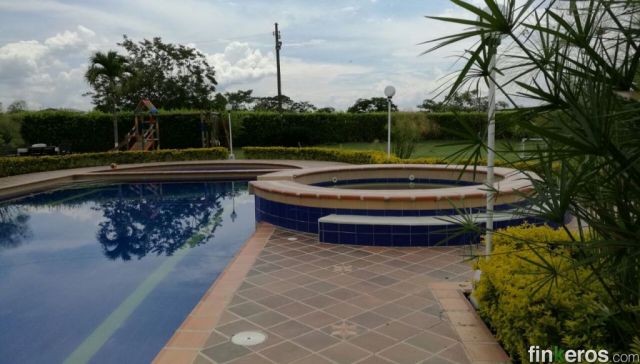 SI LO TUYO ES DISFRUTAR ¡¡¡ÉSTA FINCA DEBES ALQUILAR¡¡LS58 - Finca en Pereira, Risaralda